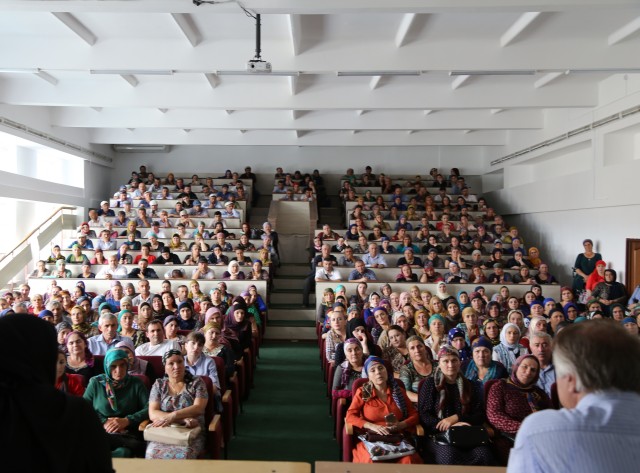 Собрание для родителей студентов первого курса прошло сегодня Собрание для родителей студентов первого курса прошло сегодня