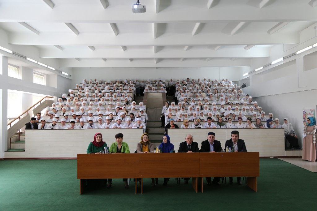 12 мая в медицинском колледже имени Башларова прошло мероприятие, посвященное международному дню медицинской сестры 12 мая в медицинском колледже имени Башларова прошло мероприятие, посвященное международному дню медицинской сестры