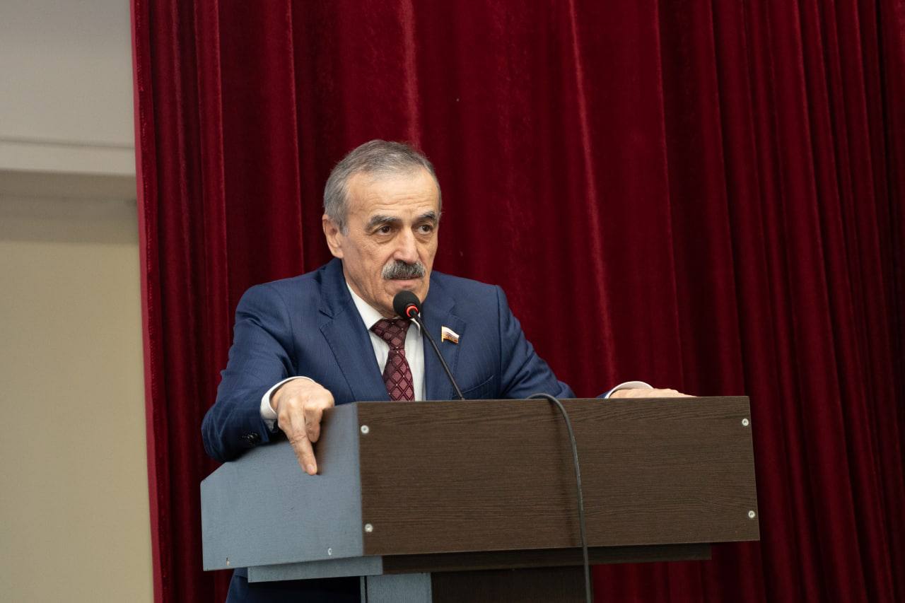 2 декабря в стенах Медицинского колледжа им. Башларова состоялось мероприятие ко Дню героев Отечества