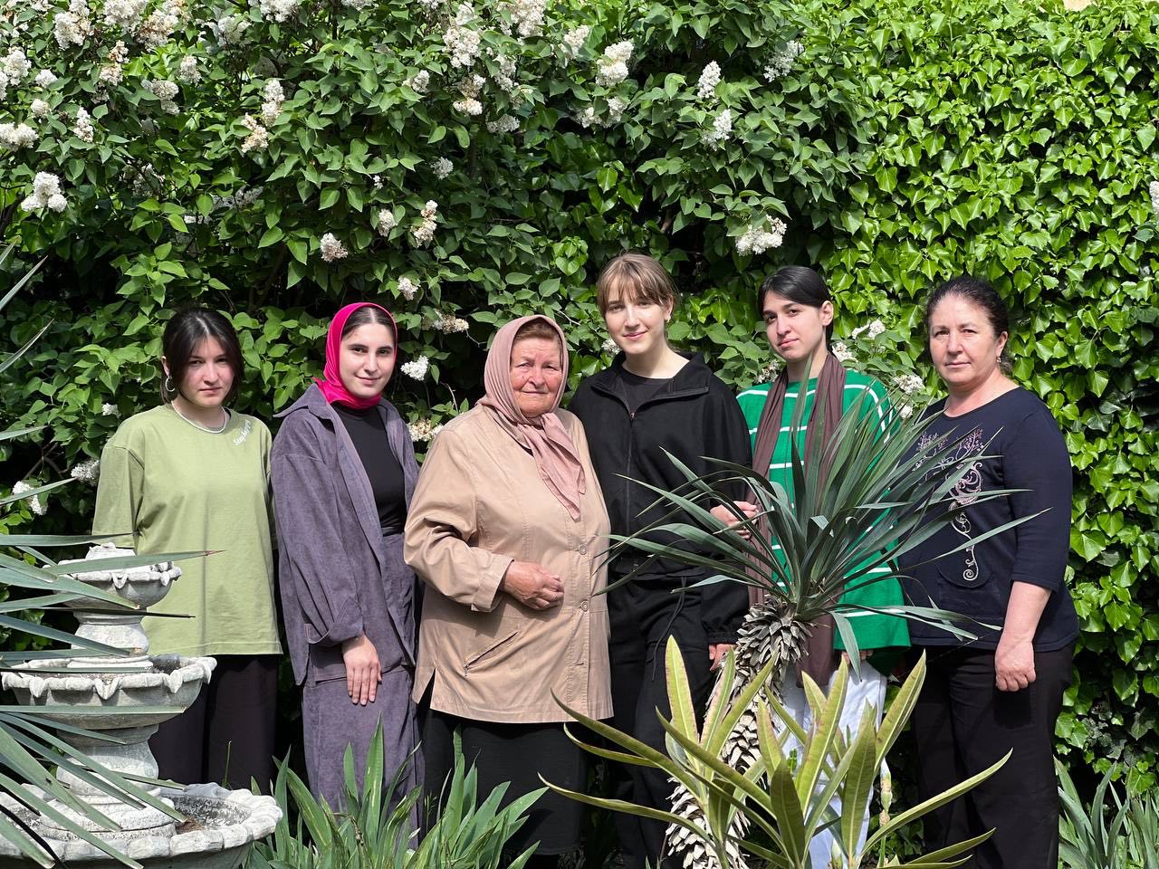 Активисты проекта «Воспоминания солдата победы»  навестили ветерана ВОВ Громак Любовь Емельяновну