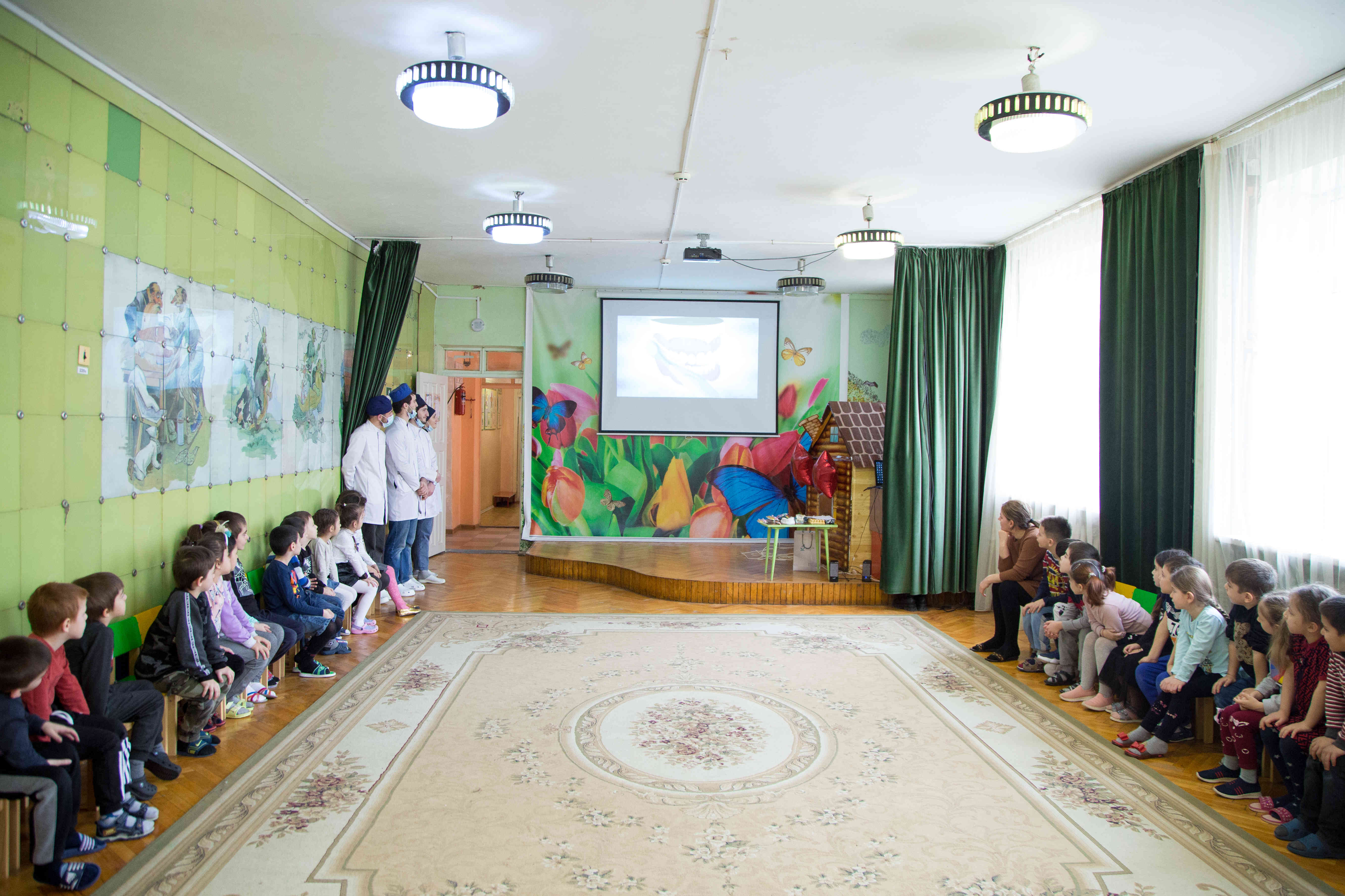 «Белый зубик».