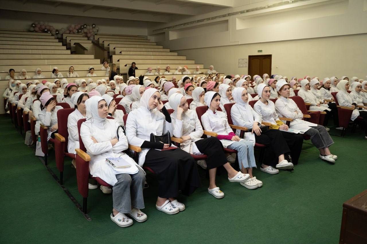 «Что представляют собой вакцины, каково их действие и какие последствия отказов от вакцинации?».