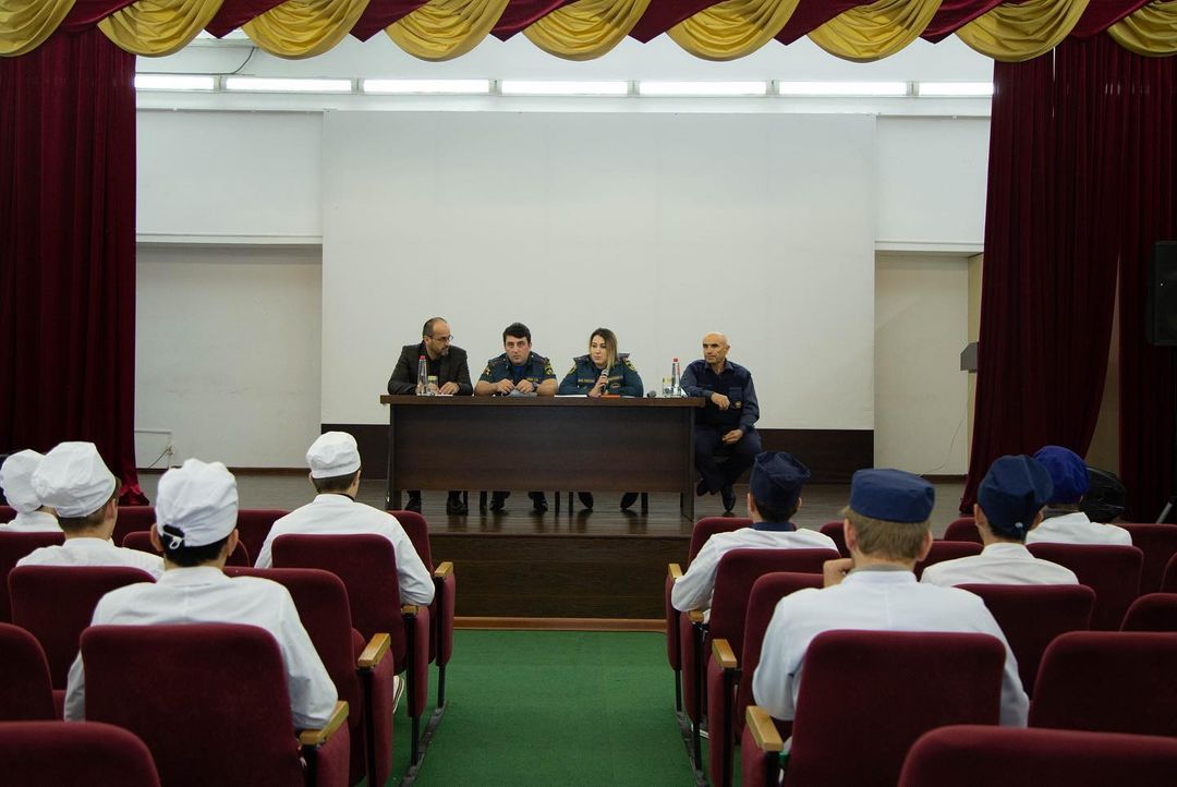 День гражданской обороны страны.