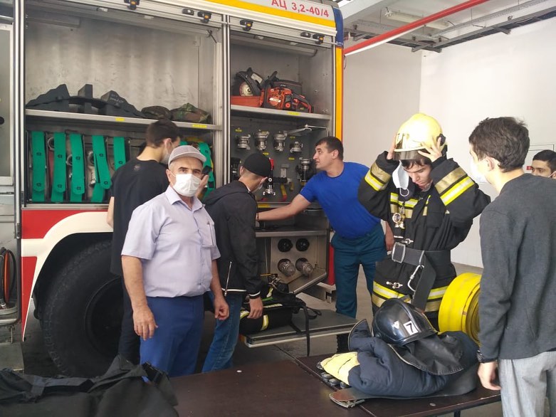 Экскурсия в Пожарную часть №7 города Махачкалы.