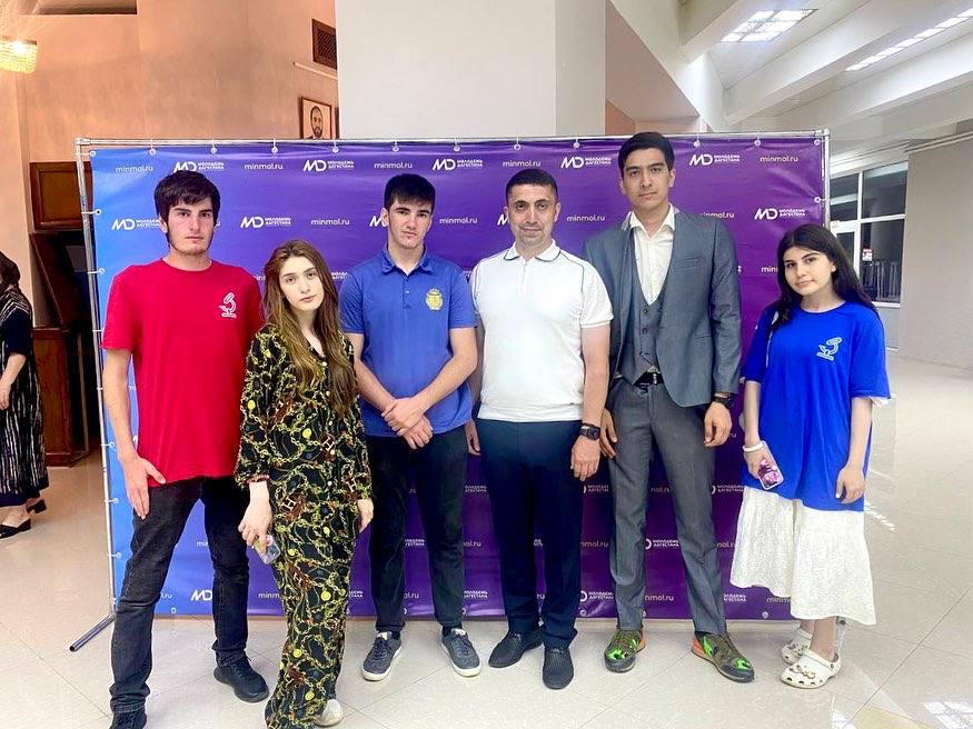 Фестиваль ко Дню молодежи.