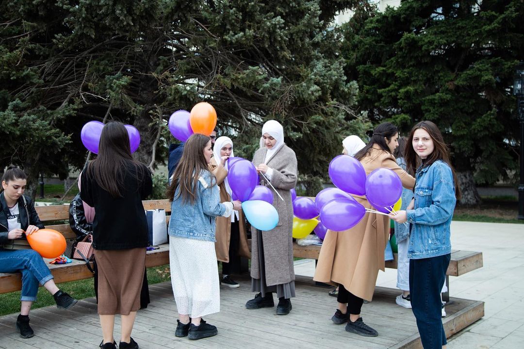«Фиолетовый день»- День больных эпилепсией.