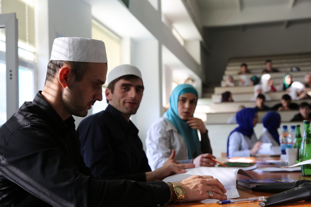 Второй этап конкурса по жизнеописанию Пророка Мухаммада (да благословит его Аллах и да приветствует) прошел в Медицинском колледже имени Башларова Второй этап конкурса по жизнеописанию Пророка Мухаммада (да благословит его Аллах и да приветствует) прошел в Медицинском колледже имени Башларова