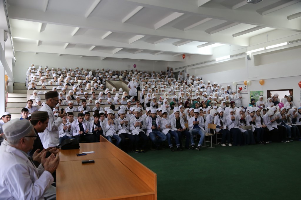 Мавлид в честь дня рождения Пророка (да благословит его АЛЛАХ и да приветствует) Мавлид в честь дня рождения Пророка (да благословит его АЛЛАХ и да приветствует)