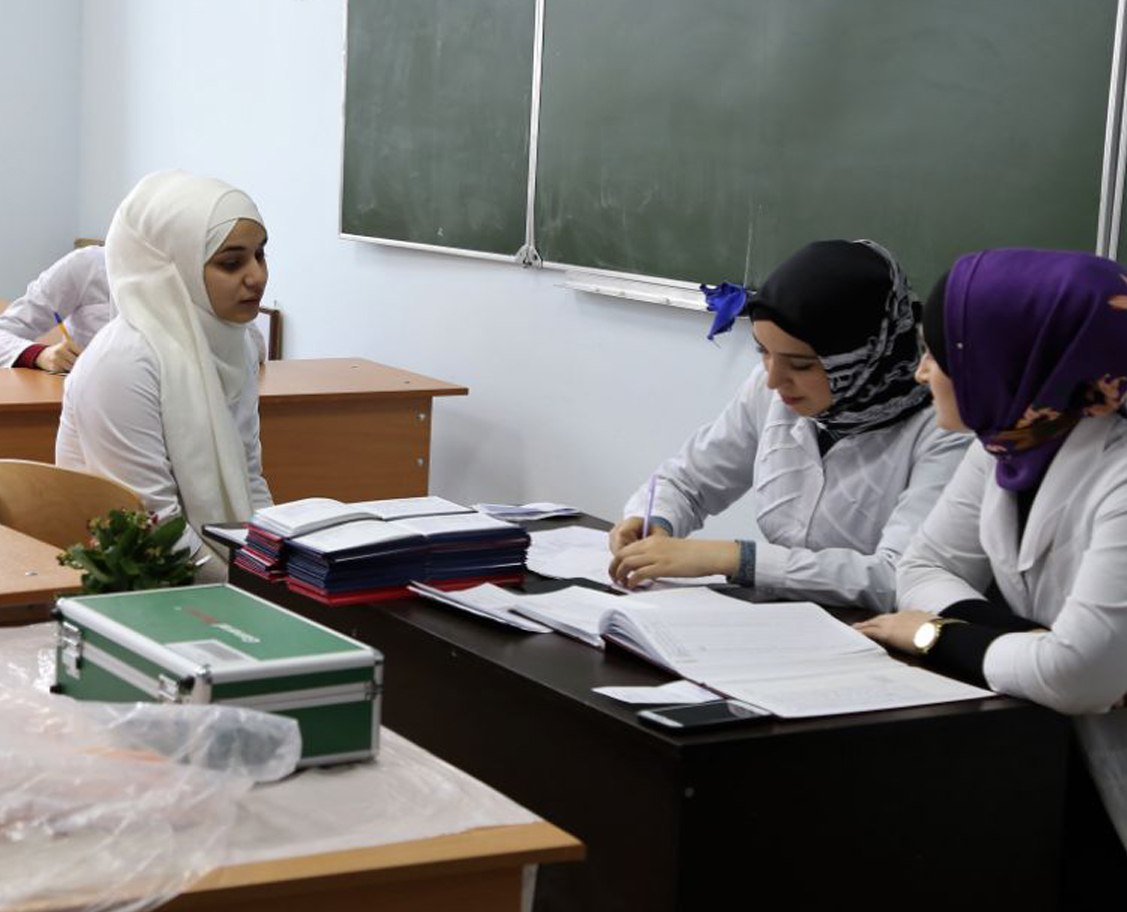 МК им. Башларова начался период зимней сессии.