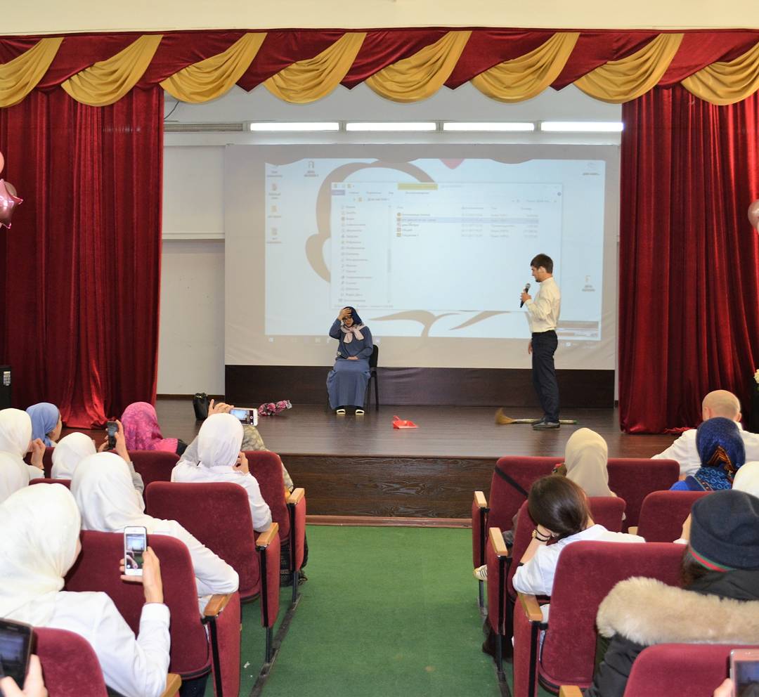 День матери