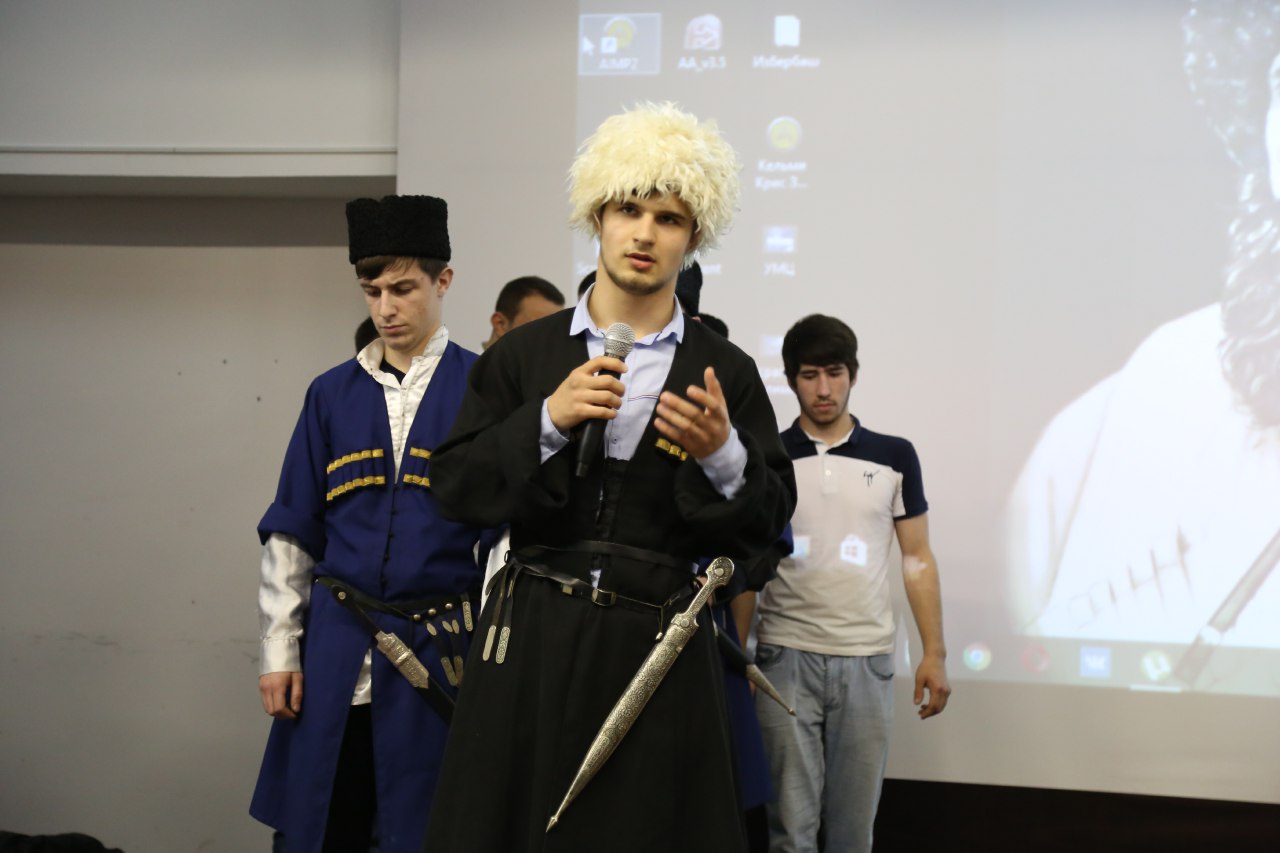 В МК им. Башларова прошло мероприятие в честь 220 –летия Имама Шамиля