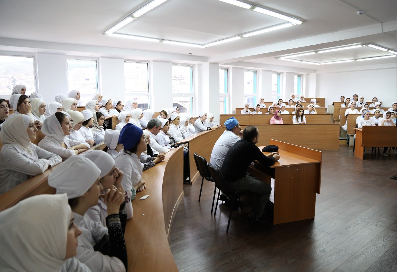 Круглый стол.