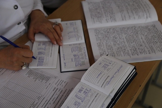 У учащихся выпускного курса началась защита преддипломной практики