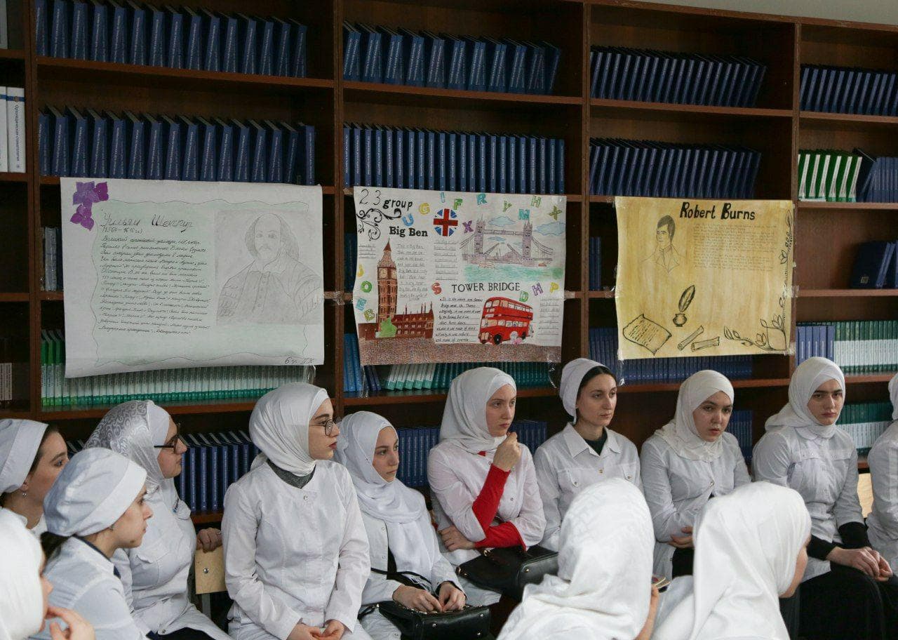 В МКиБ прошел поэтический вечер посвященный классикам английской поэзии.