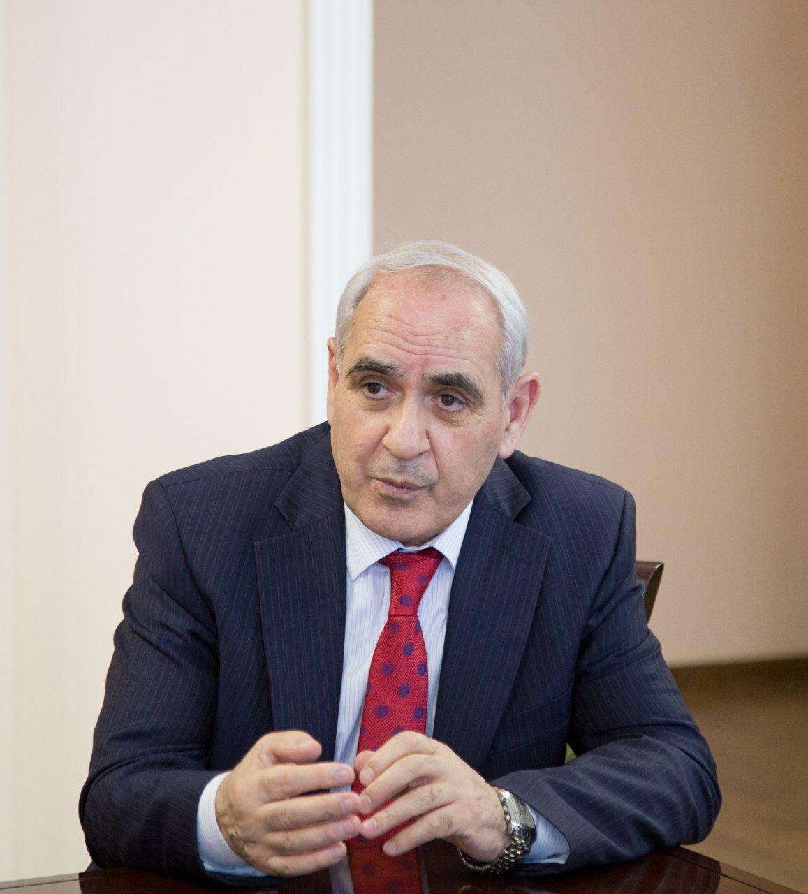 В МК им. Башларова прошла встреча студентов с представителями Ленинской администрации г. Махачкалы