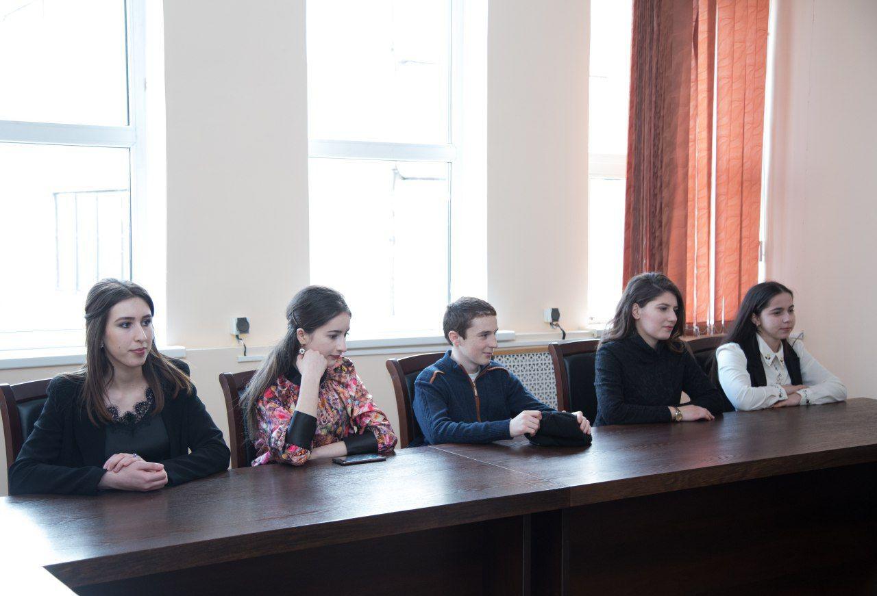 Студенты МК им. Башларова филиала г. Дербент, посетили головной ссуз.