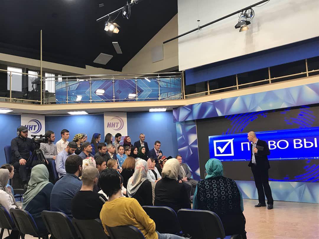 Студенты МК им. Башларова приняли участие в съёмках передачи "Право выбора"