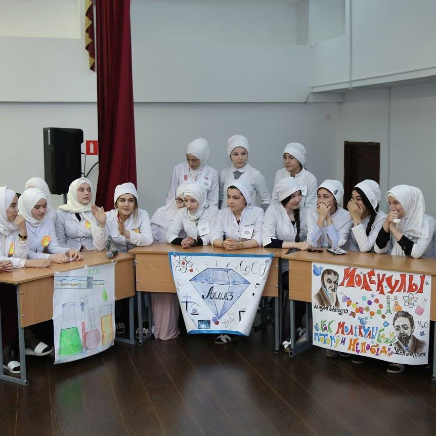 В МКиБ провели игру "Что? Где? Когда?"