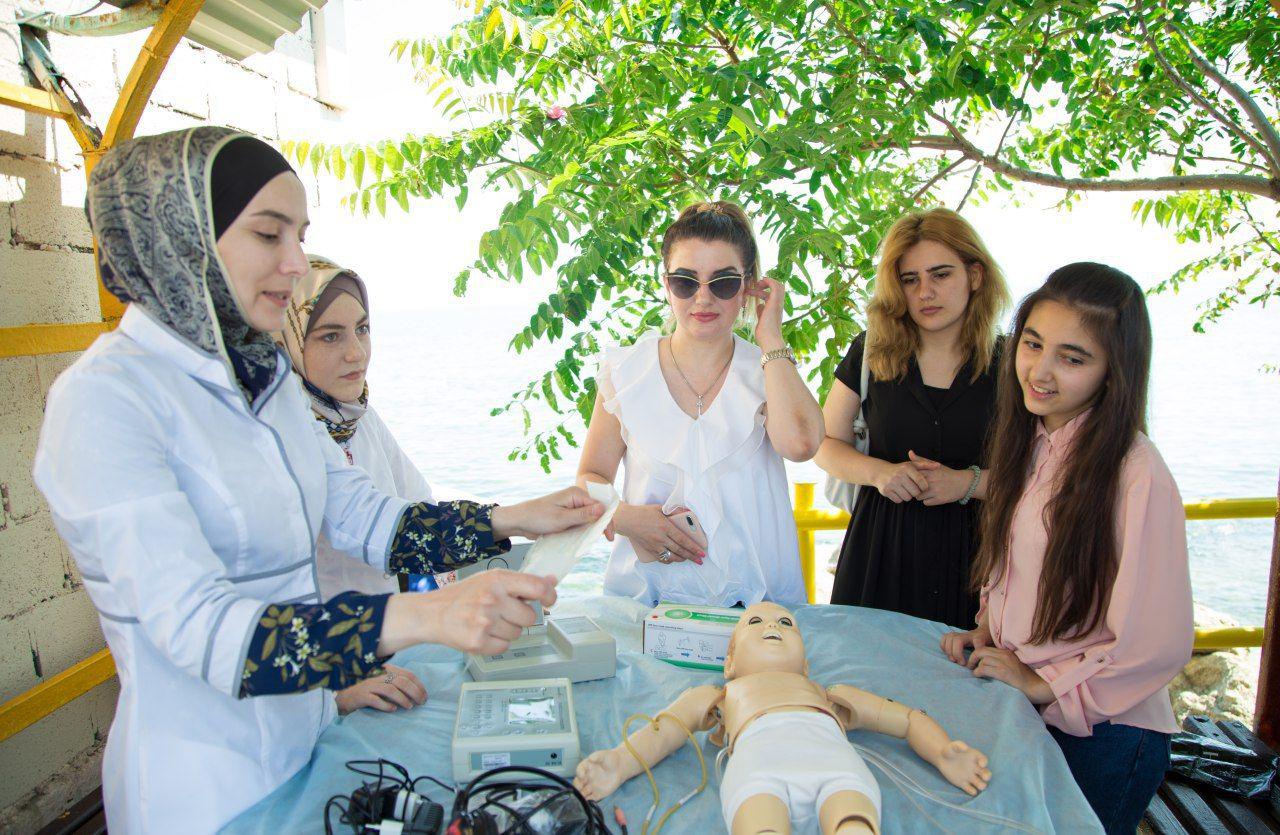 Республиканский женский форум "Женщина - символ мира и добра"