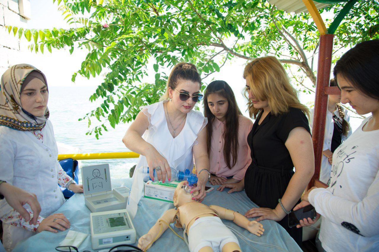 Республиканский женский форум "Женщина - символ мира и добра"