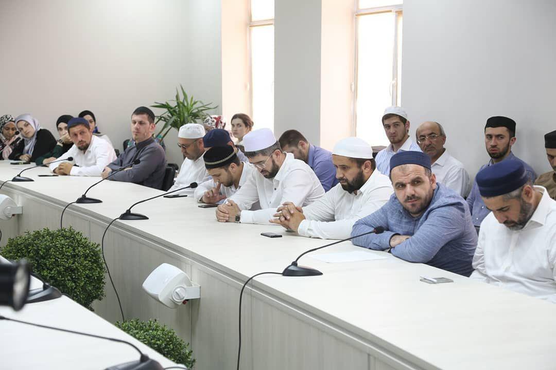 Встреча выпускников ДГИ с потенциальными работодателями Встреча выпускников ДГИ с потенциальными работодателями