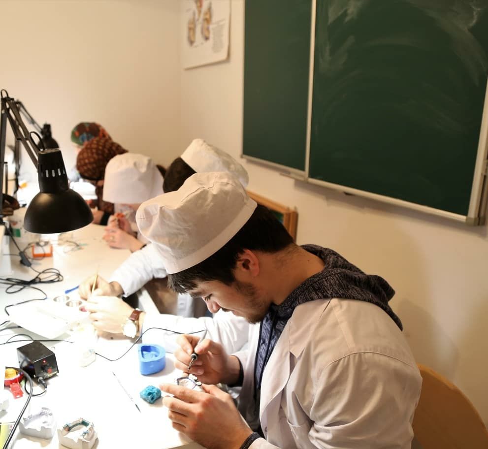 Тяжело в учении легко на практике.