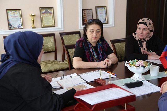 Прошло собрание заведующих циклов под руководством директора Фатимы Сулеймановой