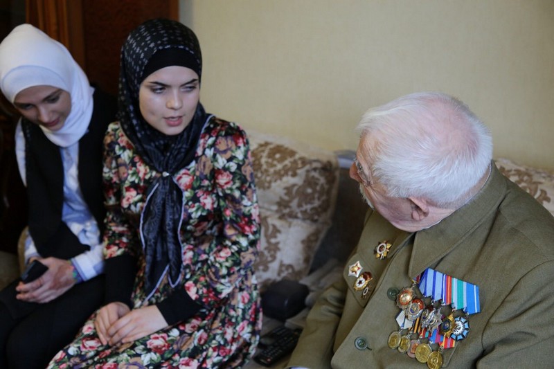 Ветеран ВОВ принял башларовцев у себя в гостях