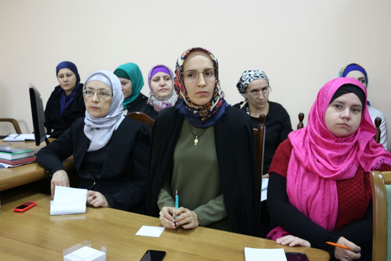 В Дагестанском гуманитарном институте прошло заседание Совета директоров образовательных организаций.