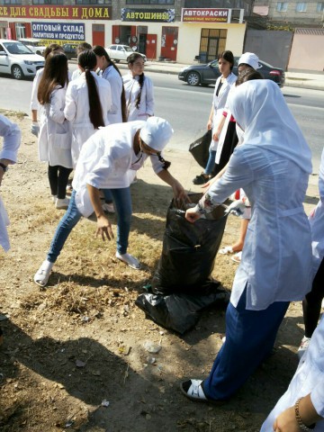 Башларовцы приняли участие в городском субботнике