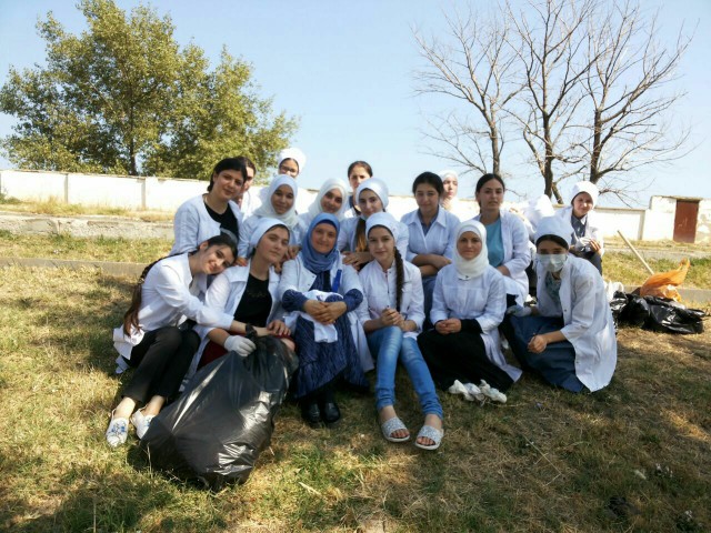 Башларовцы приняли участие в городском субботнике