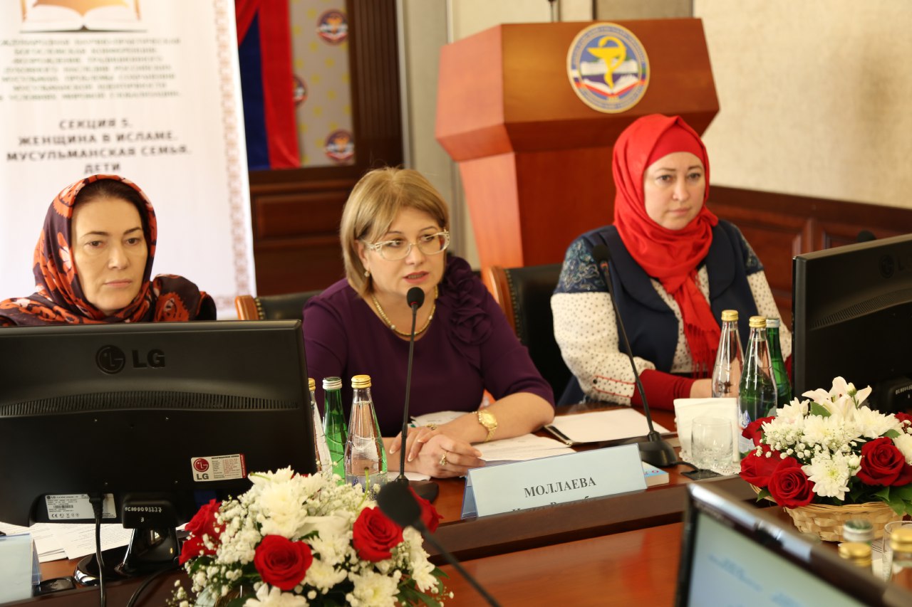 "Возрождение традиционного духовного наследия российских мусульман"