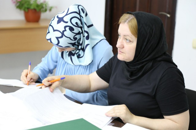 Защитились!