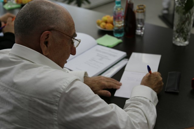 Защитились!