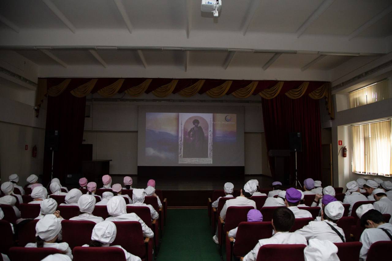 «История Имама Шамиля»