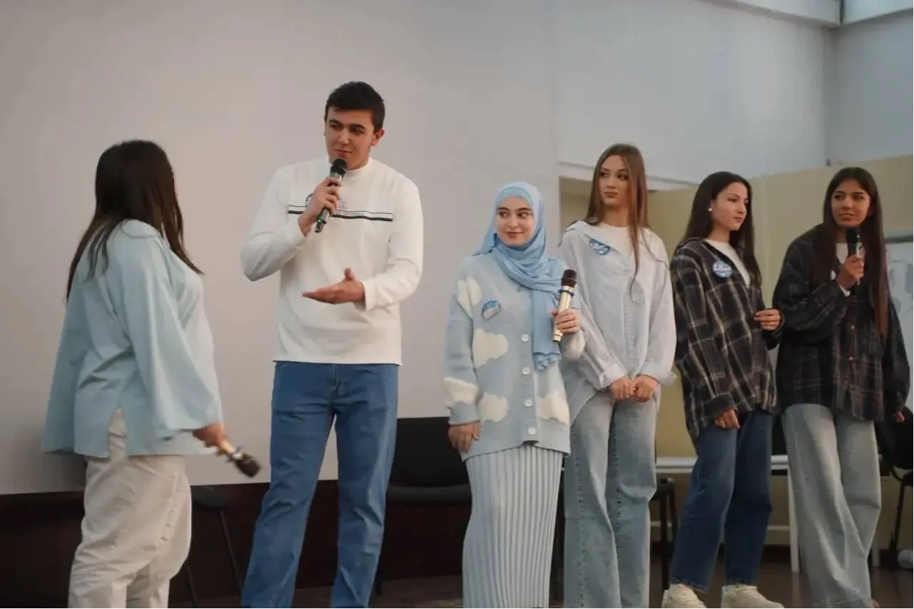 Клуб Веселых и Находчивых МКиБ