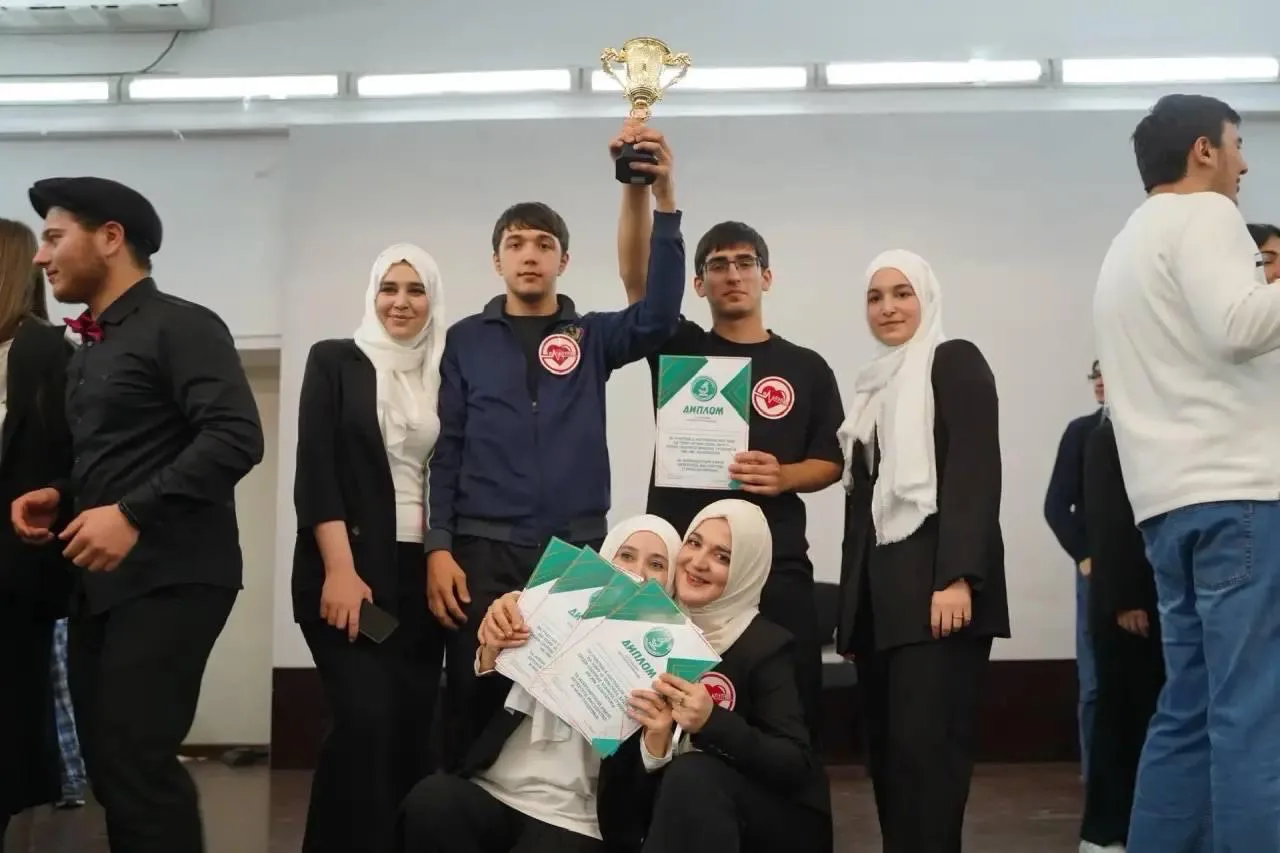 Клуб Веселых и Находчивых МКиБ