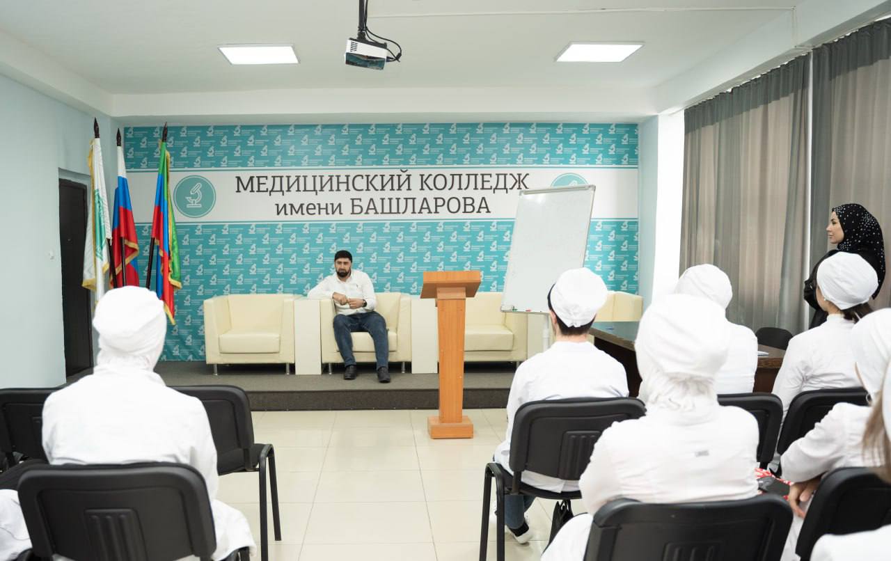 Круглый стол на тему " Герои ВОВ Дагестанцы"