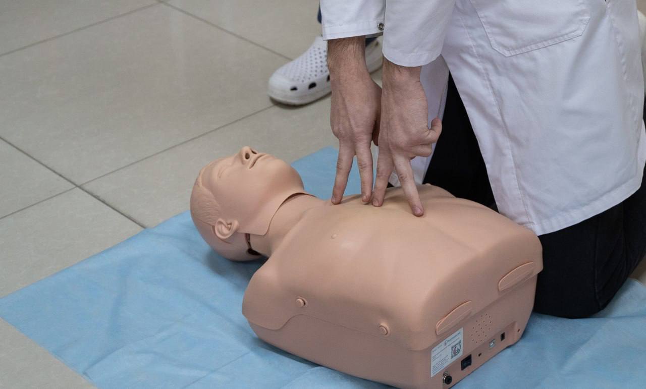 Мастер-класс прошел в рамках цикла мероприятий посвященных Дню фельдшера.