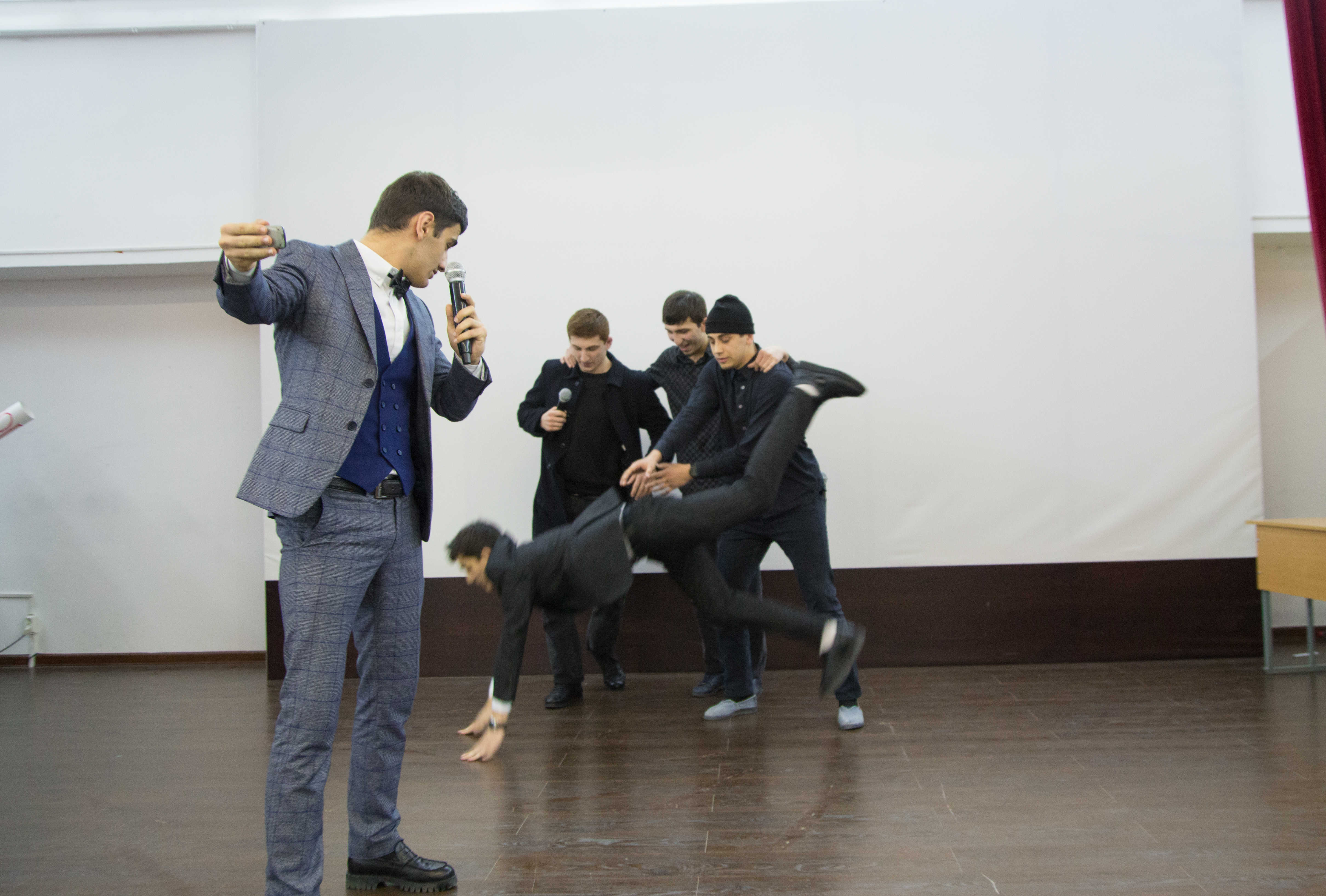 МК им. Башларова прошла игра «КВН»