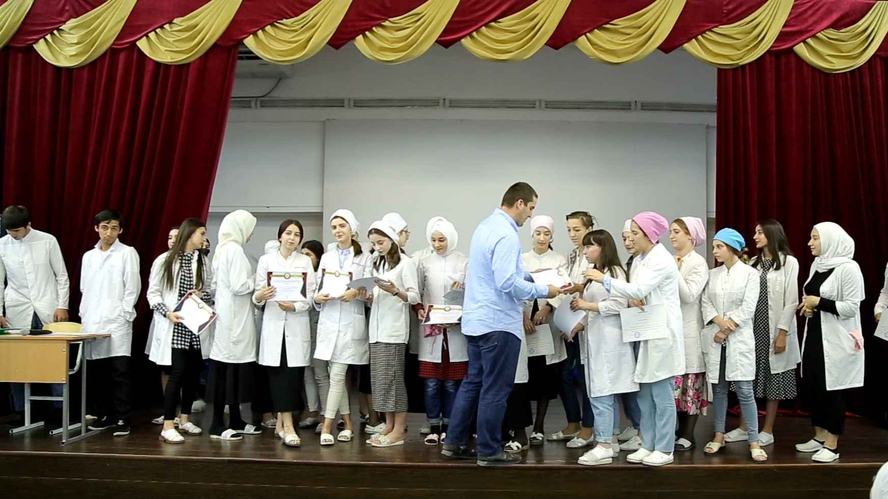 Награждение волонтерского корпуса