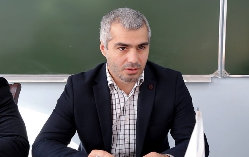 «Поведение человека в обществе».