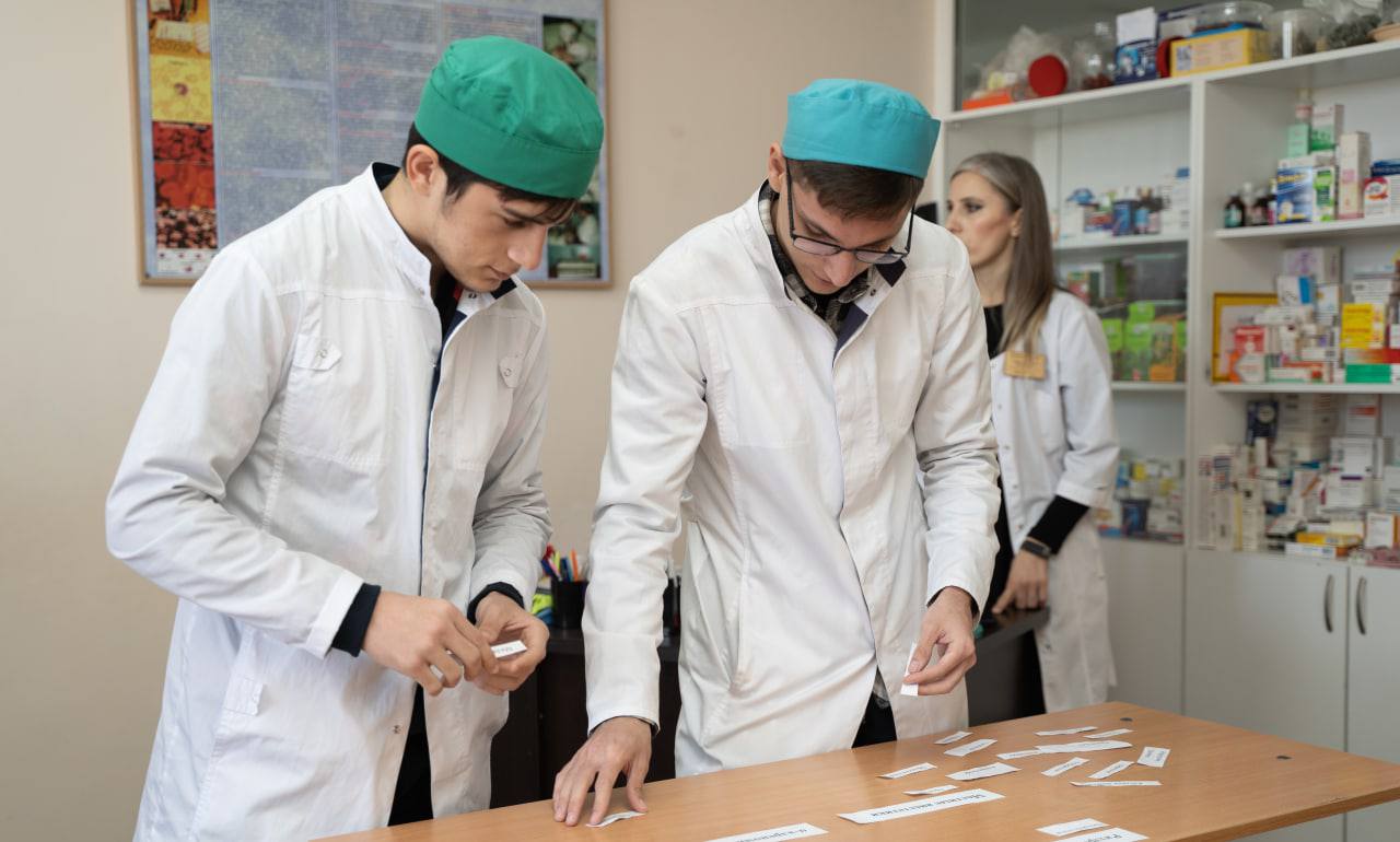 «Познавательная фармакология»