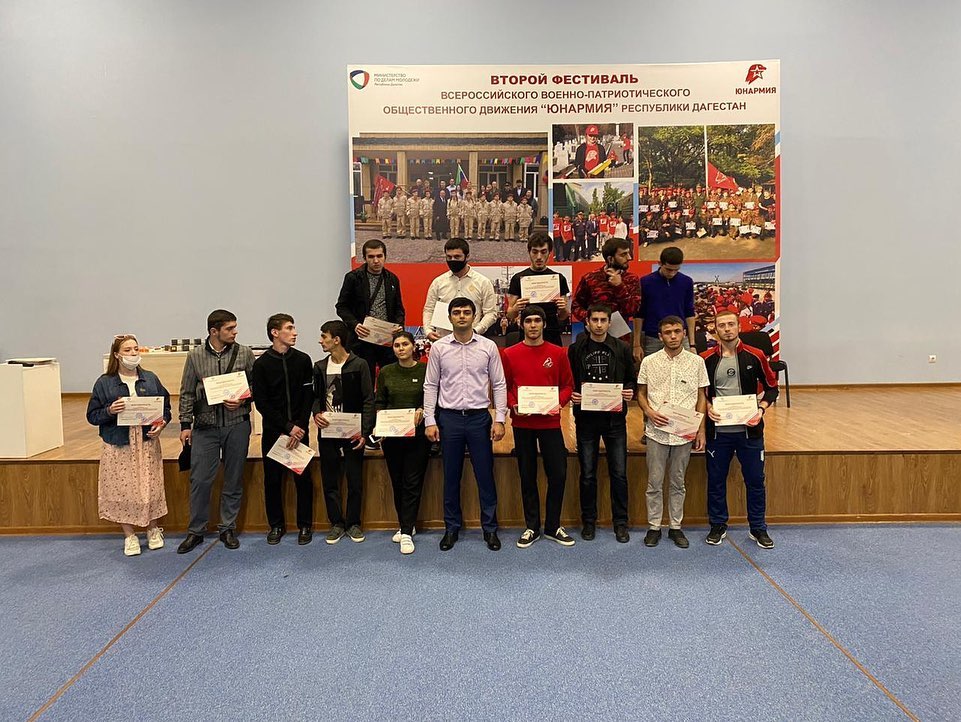 Проект «Знаменосцы Победы»