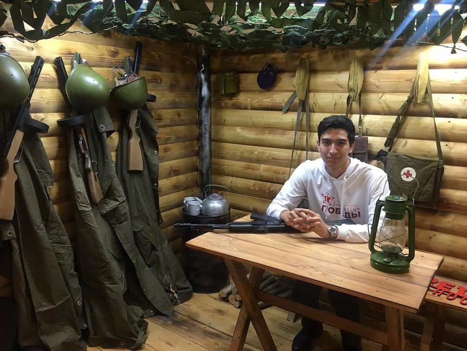 Проект «Знаменосцы Победы»