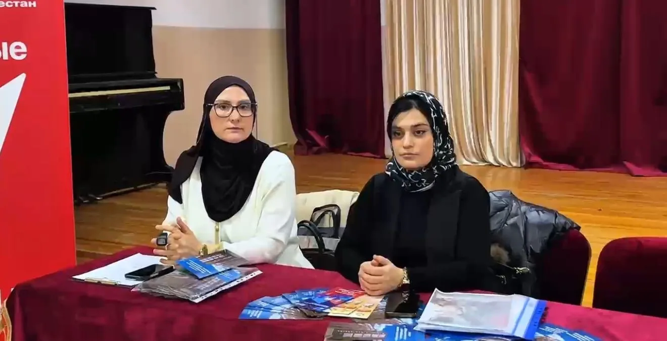 Профориентационная встреча школьников с представителем Центра карьеры в Махачкале