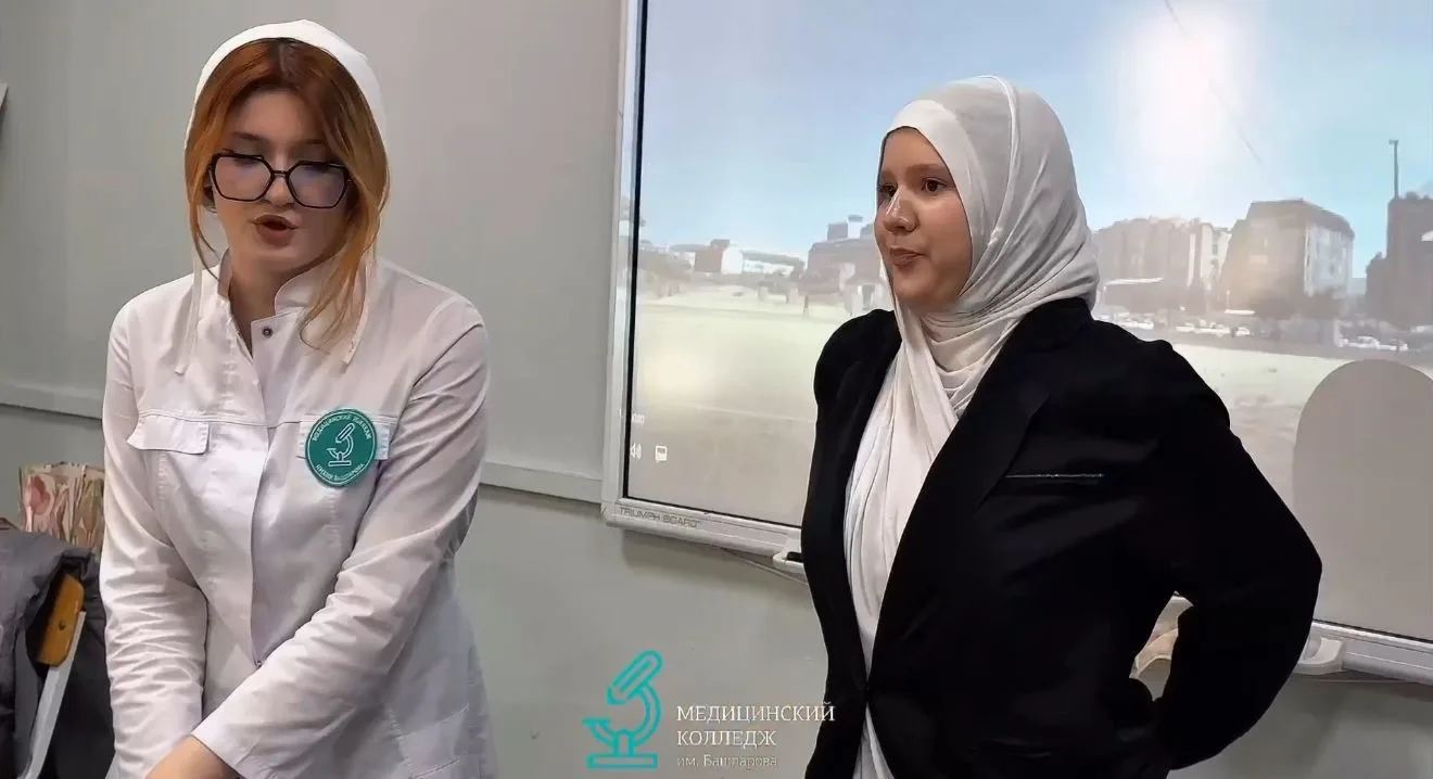 Профориентационная встреча школьников с представителем Центра карьеры в Махачкале