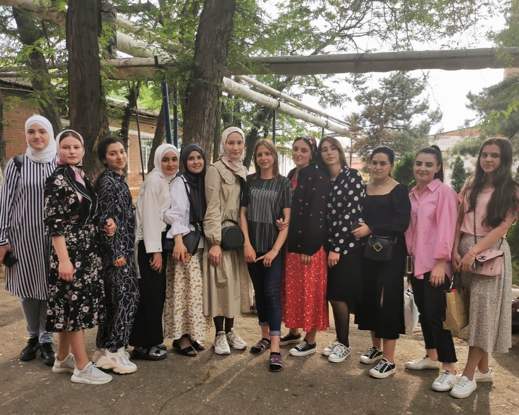 Студенты МК им. Башларова посетили школу-интернат для детей-сирот