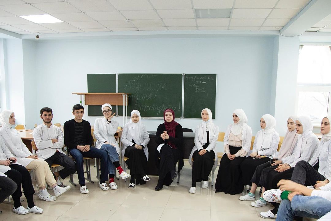 Тренинг на командообразование и формирование лидерских качеств