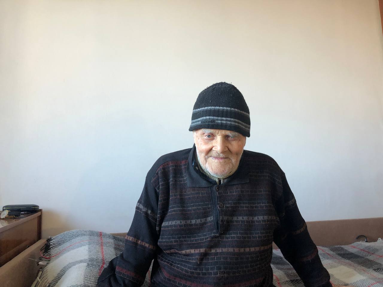 В гостях у ветерана ВОВ Ахмед-Наби Апашева